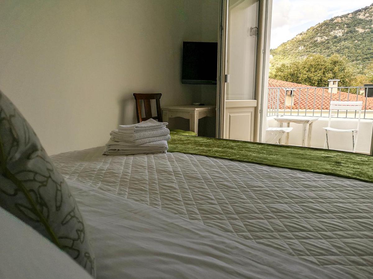 B&B Limone Сан Теодоро Екстериор снимка